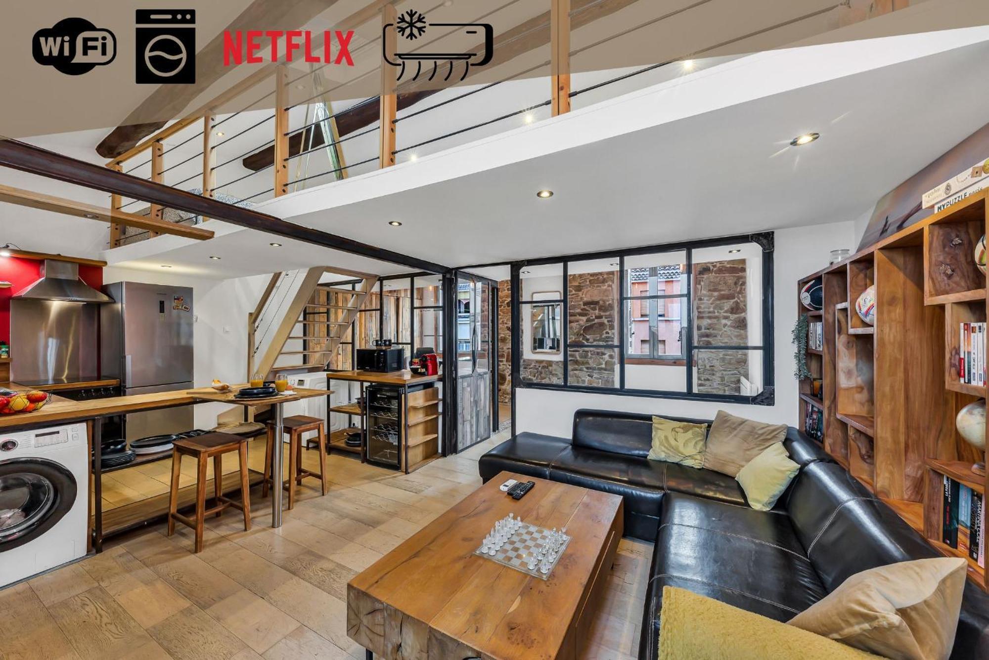 Loft And Suites Saint-Raphaël Екстериор снимка