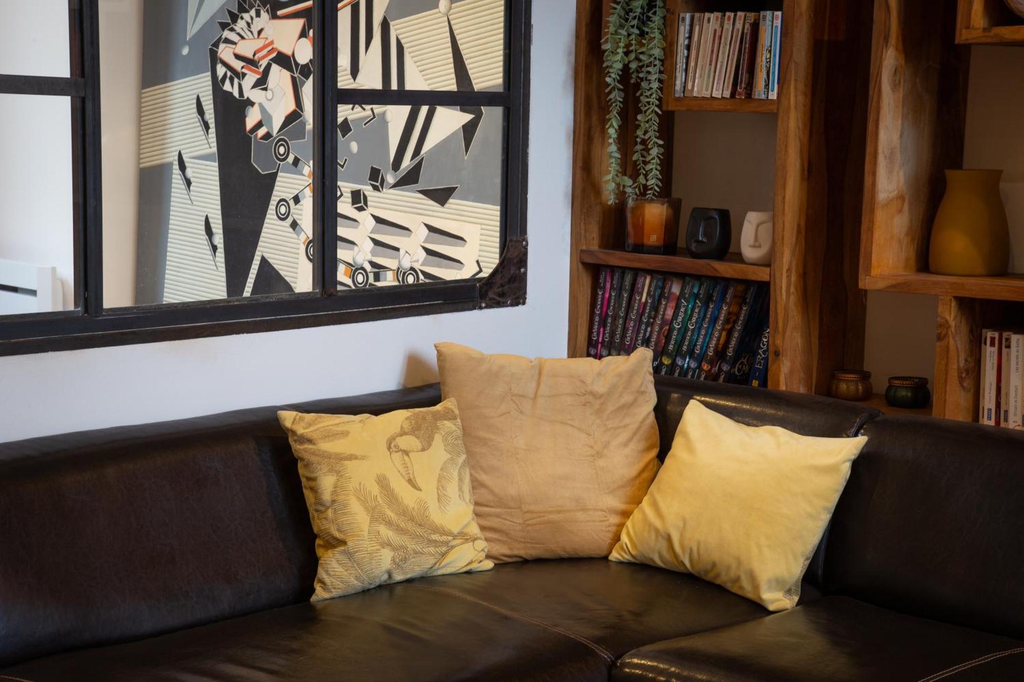 Loft And Suites Saint-Raphaël Екстериор снимка